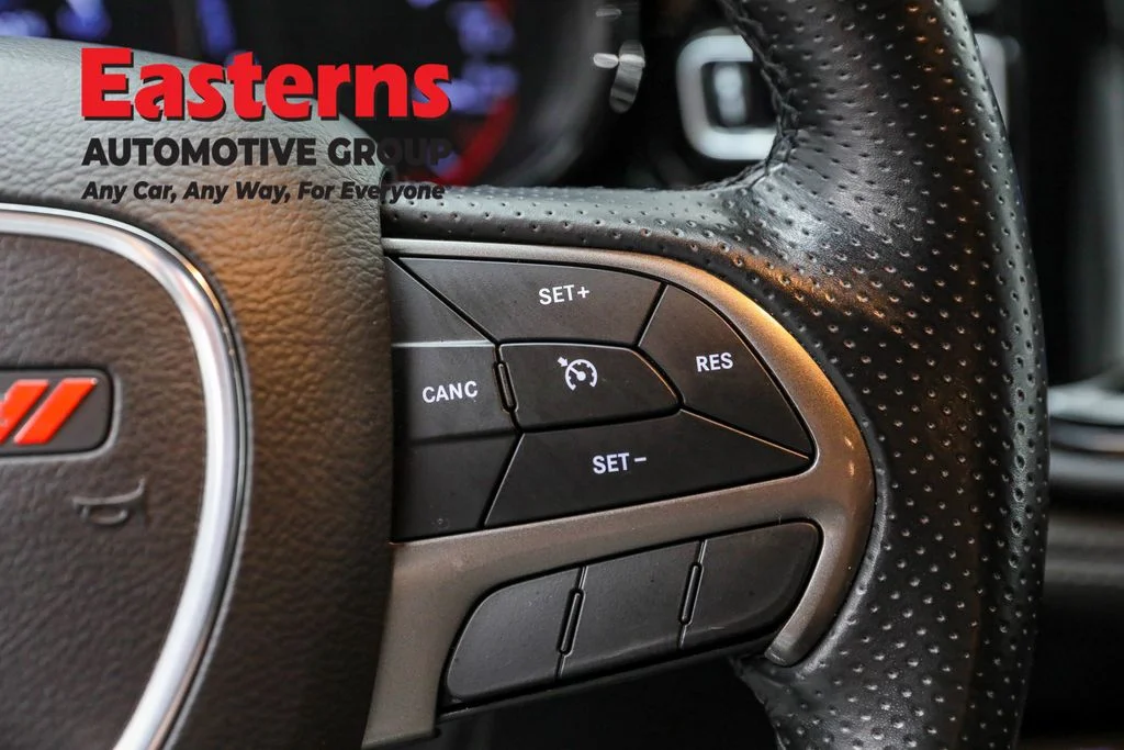 Used 2023 Gray Dodge SXT image 16