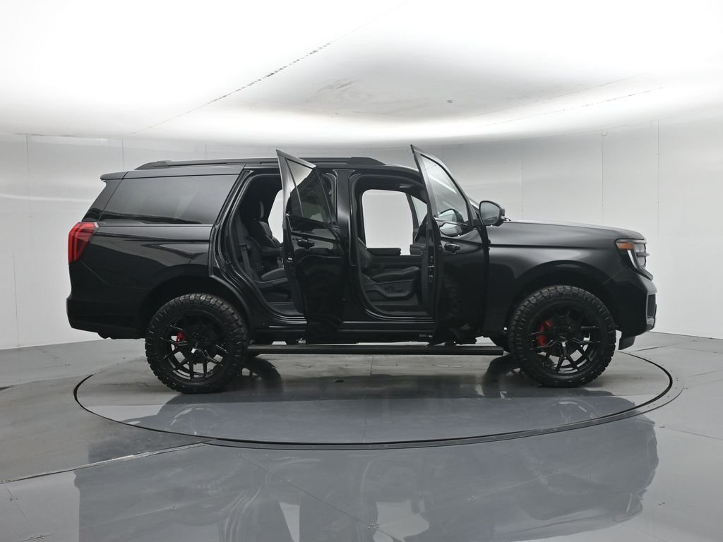 New 2026 Agate Black Metallic Ford Platinum image 4