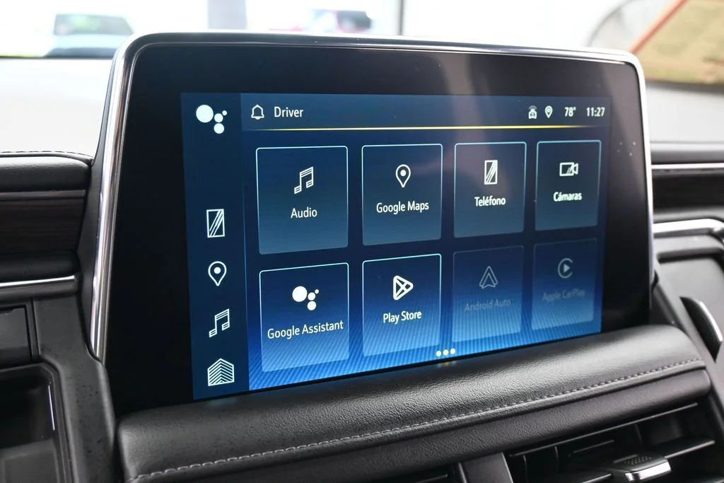 Used 2022 Black Chevrolet LT image 18