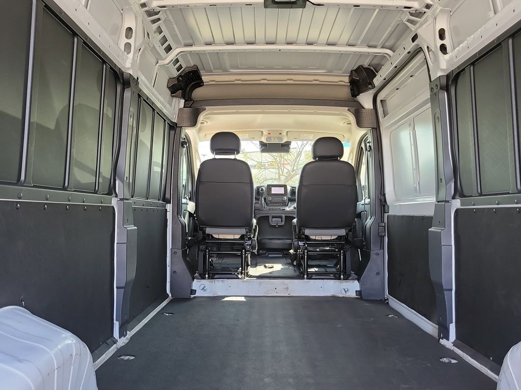 Used 2025 White Ram High Roof image 8
