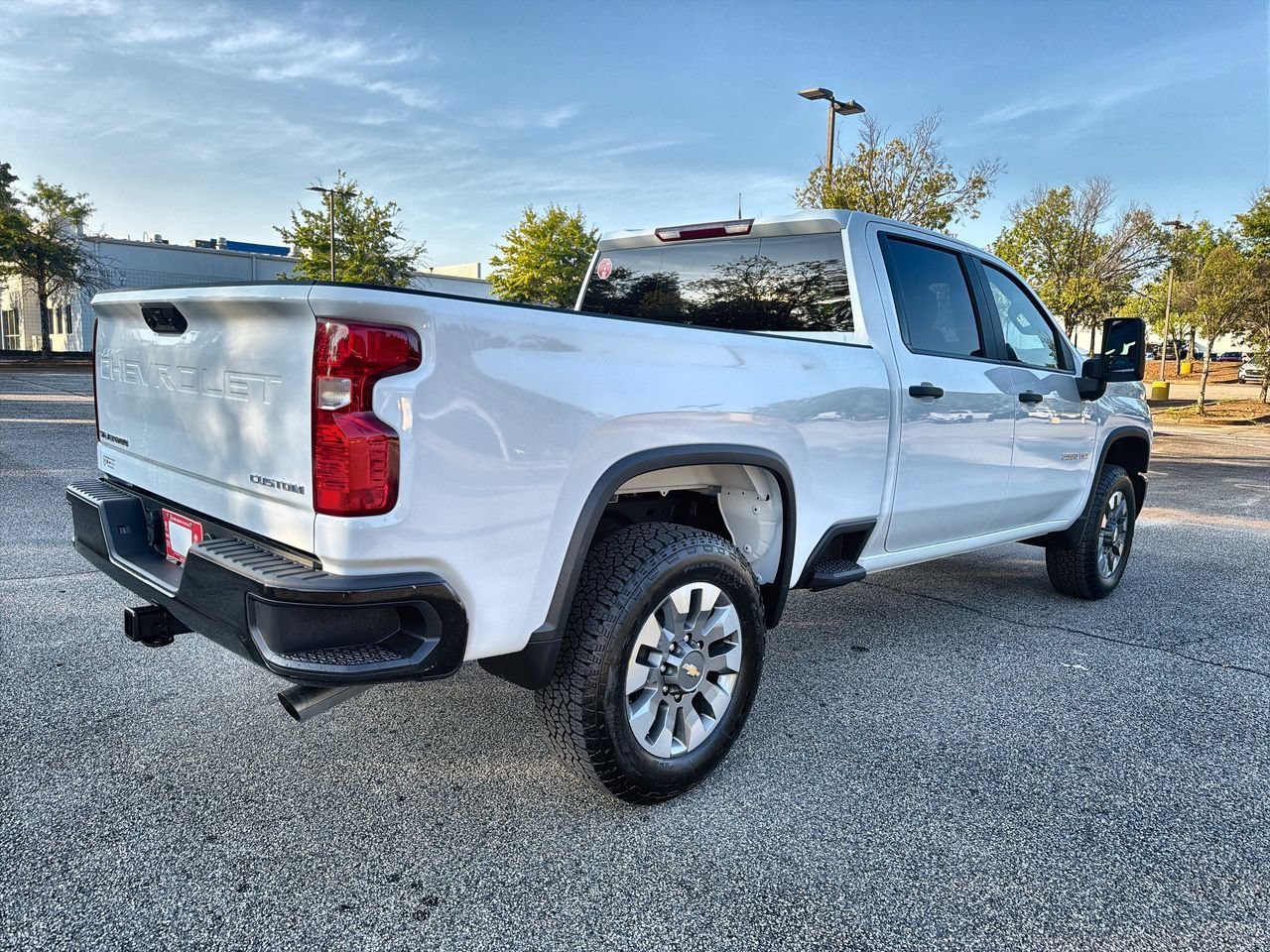 New 2026 Summit White Chevrolet Custom image 8