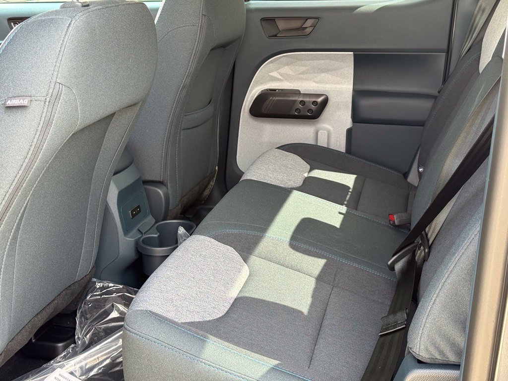 New 2026 Carbonized Gray Metallic Ford XLT image 7