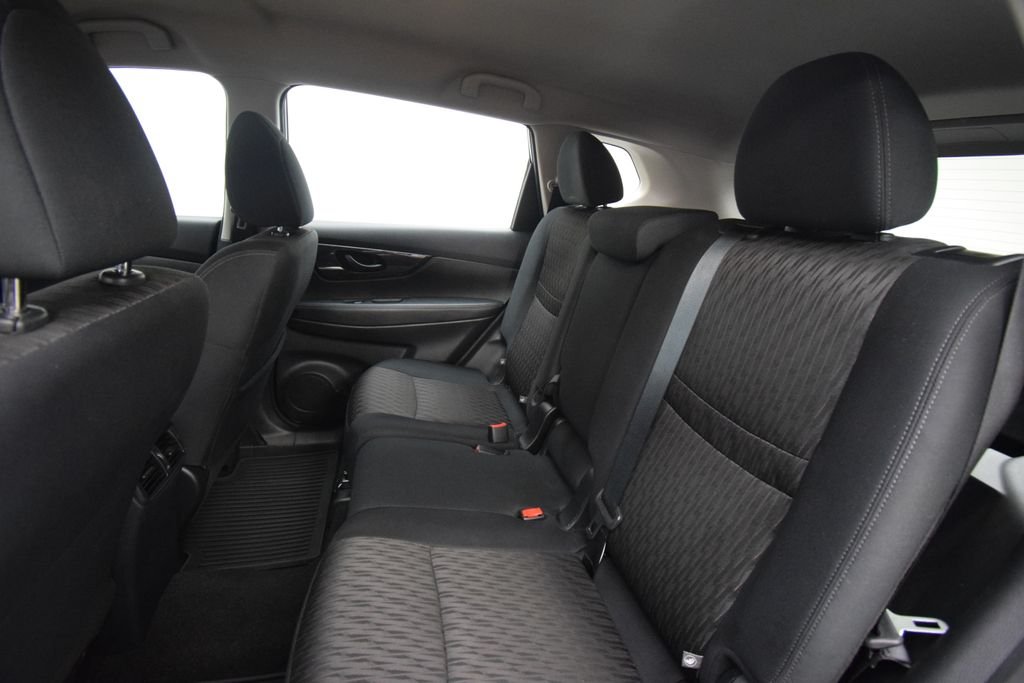 Used 2020 Black Nissan S image 17