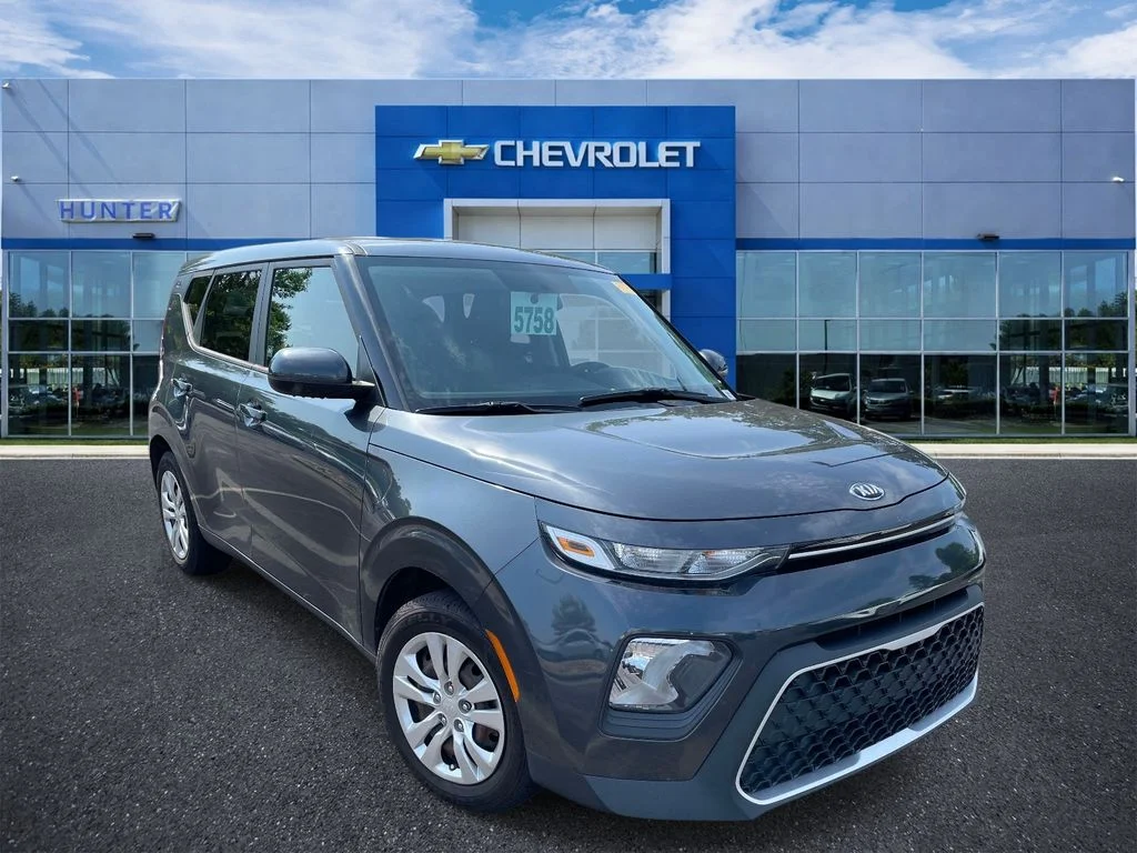Used 2020 Gravity Grey Kia LX image 1