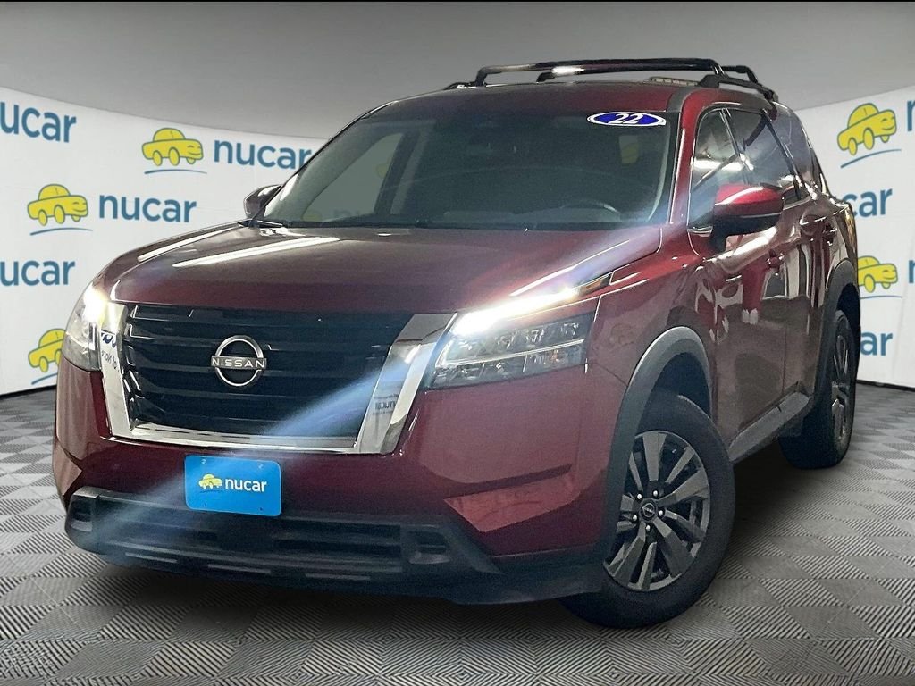 Used 2022 Red Nissan SV image 3