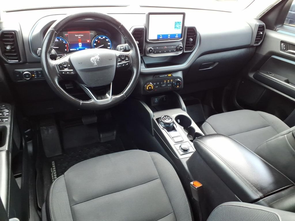 Used 2022 Green Ford Badlands image 14