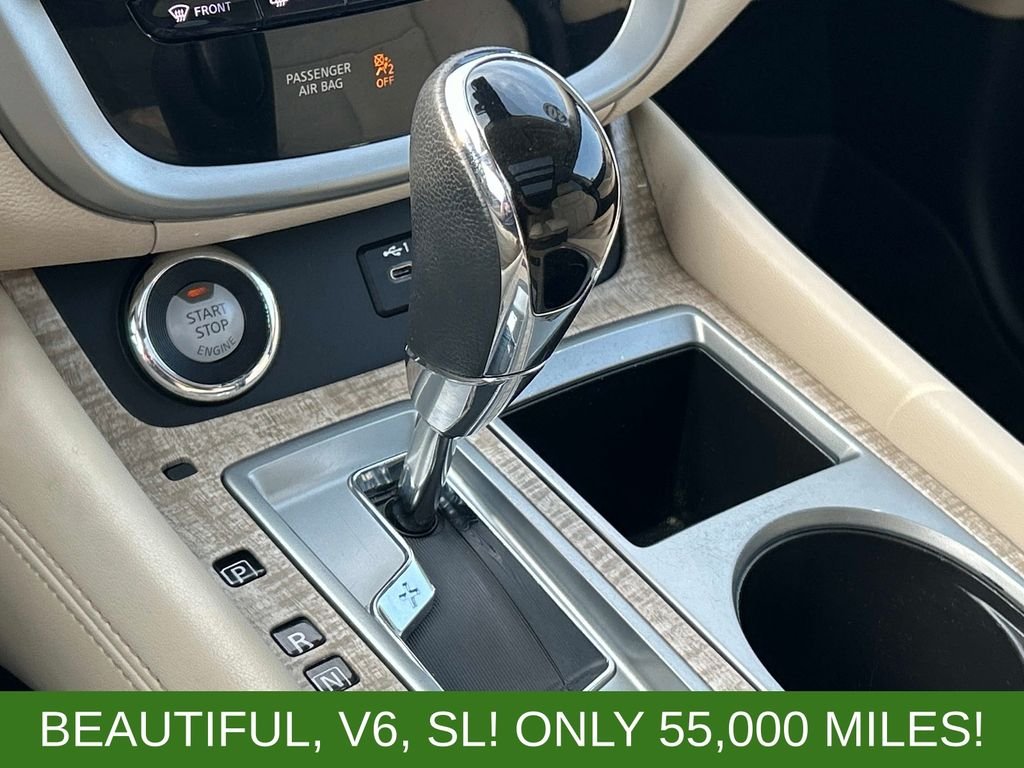 Used 2020 Blue Nissan SL image 29