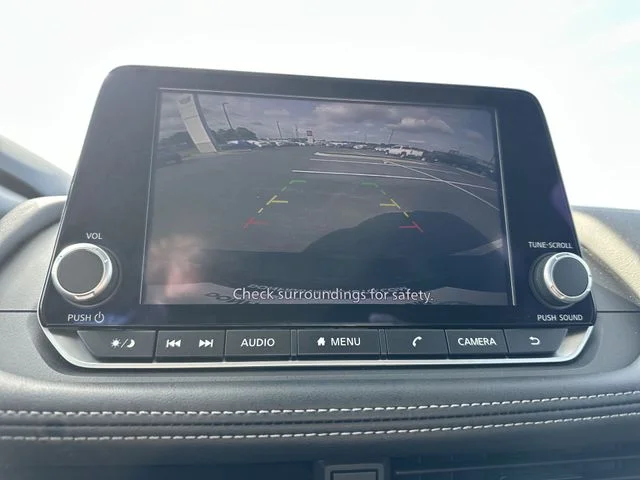 Used 2025 Black Nissan S image 23