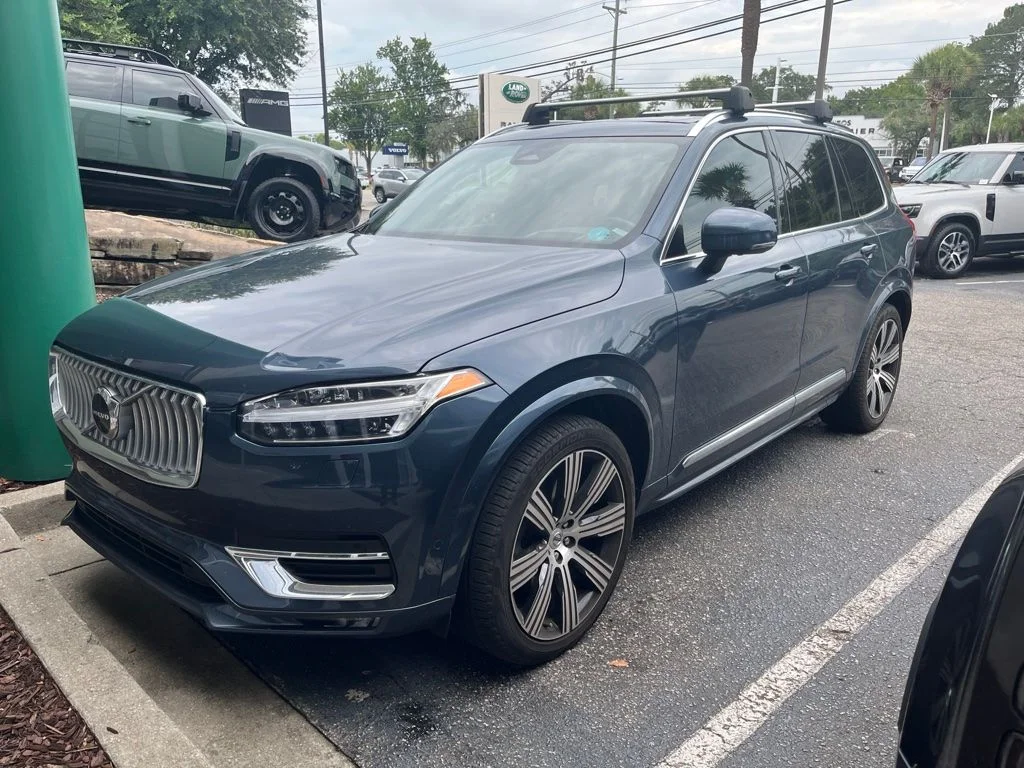 Used 2023 Denim Blue Metallic Volvo Ultimate image 1