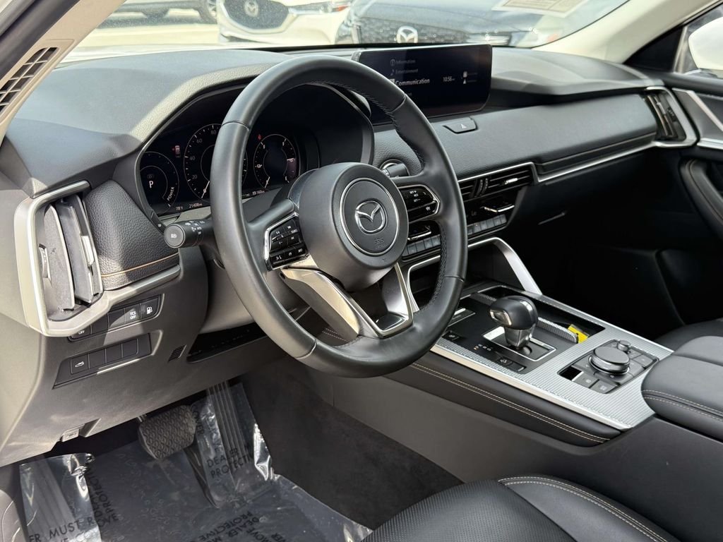 Used 2024 White Mazda Preferred image 2