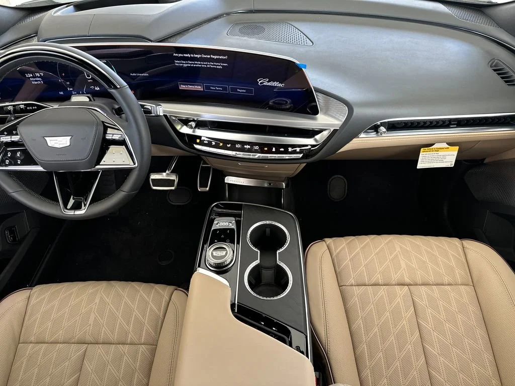 2026 Cadillac LYRIQ Signature Sport - Photo 14