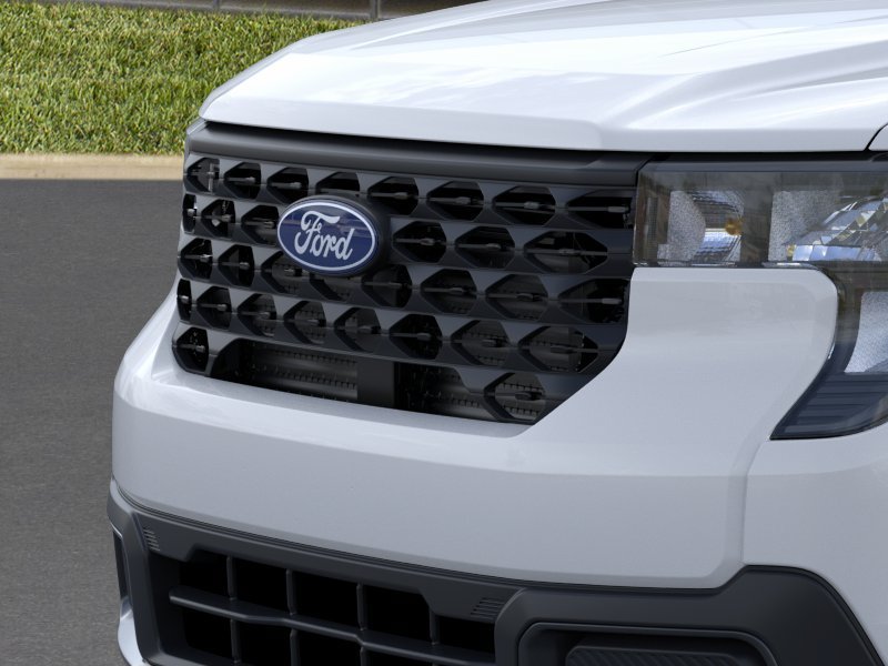 New 2026 Oxford White Ford XLT image 18