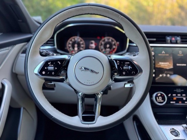 New 2026 Carpathian Grey Jaguar P250 R-Dynamic S image 22