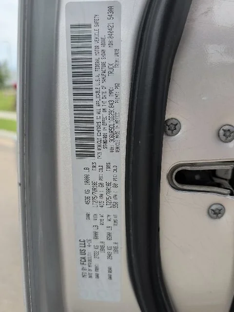 Used 2016 Bright Silver Metallic Clearcoat Ram Tradesman image 12