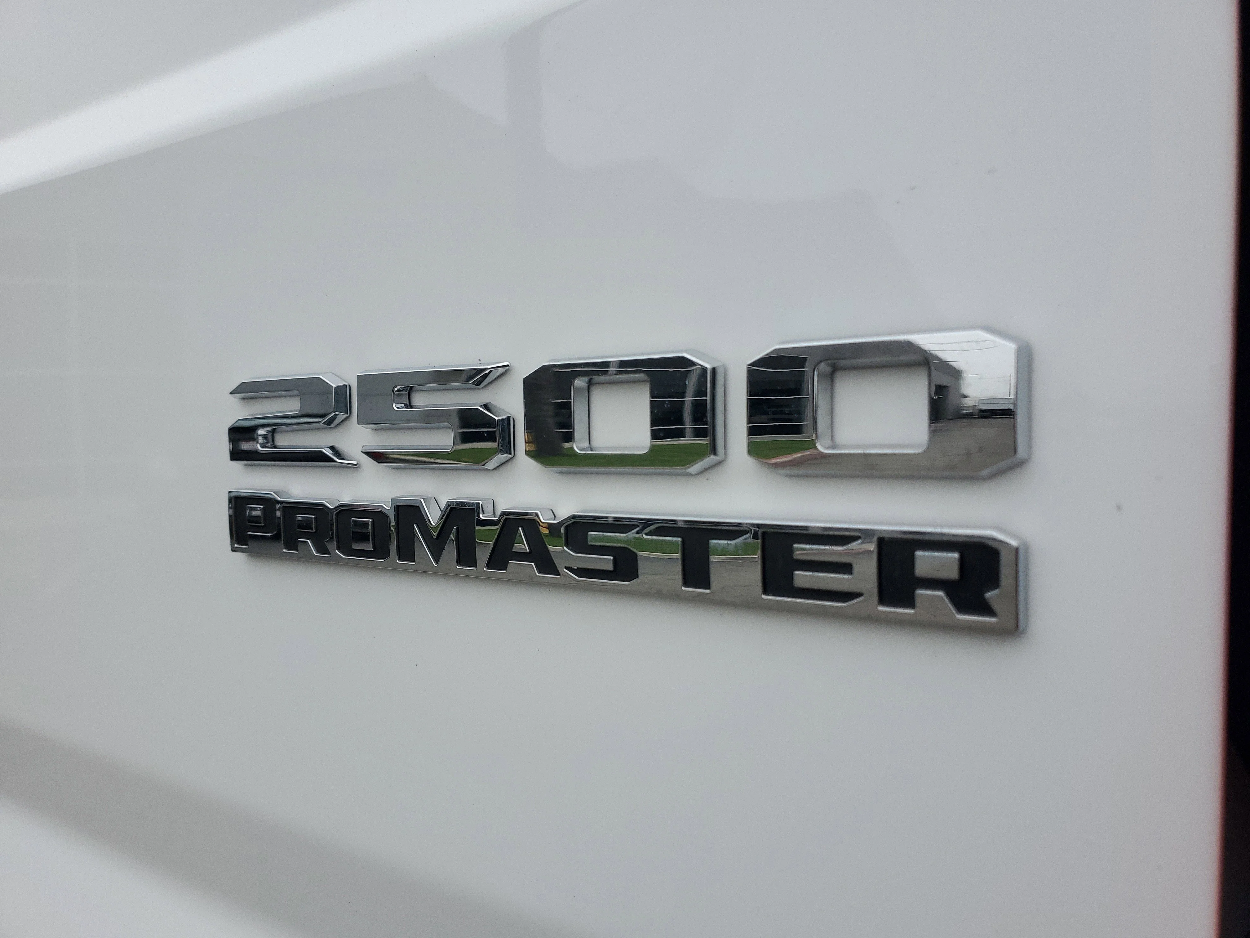 Used 2025 White Ram High Roof image 23