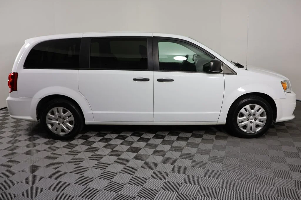 Used 2019 White Dodge SE image 8