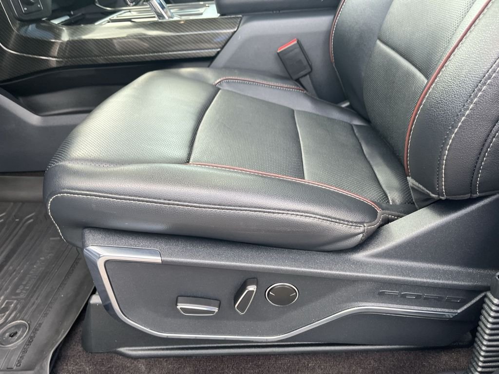 Used 2023 White Ford Lariat image 12