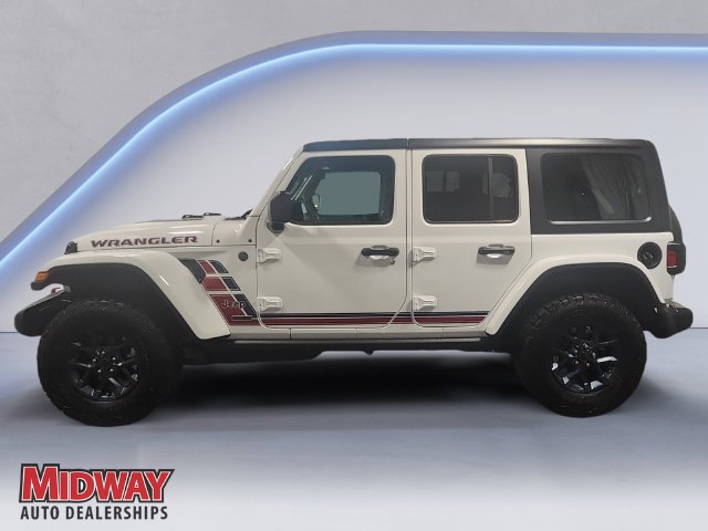 New 2026 White/off-white Jeep Sport image 2