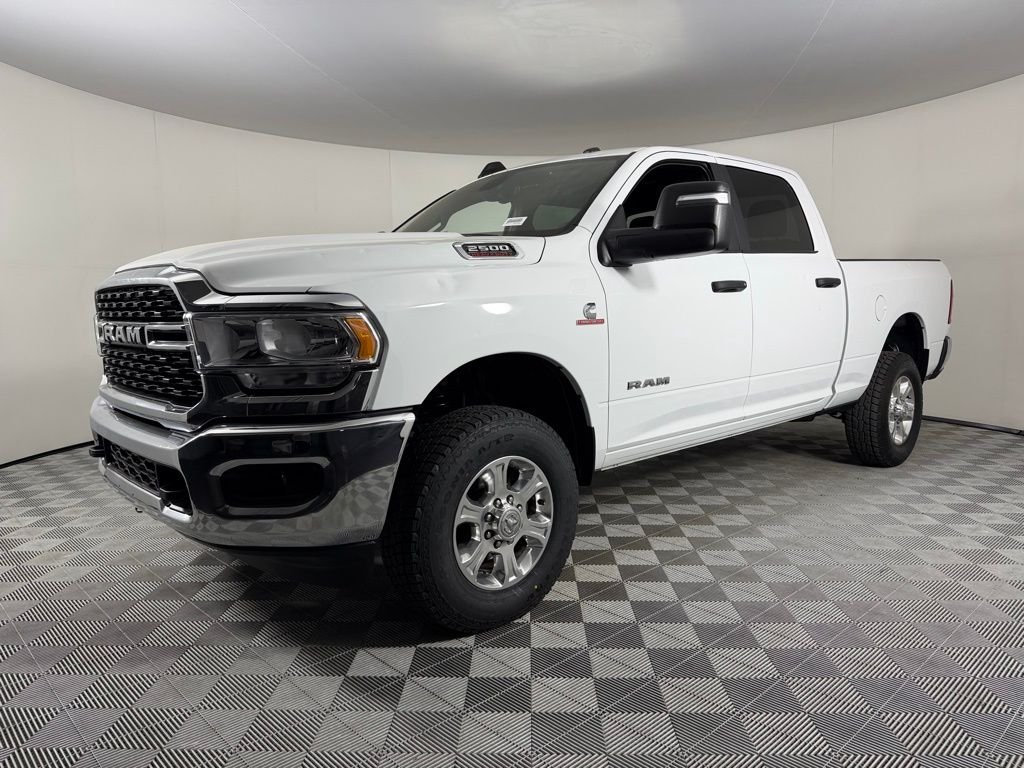 Used 2023 White Ram Big Horn image 9