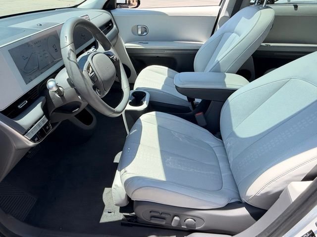 Used 2024 White Hyundai Limited image 8