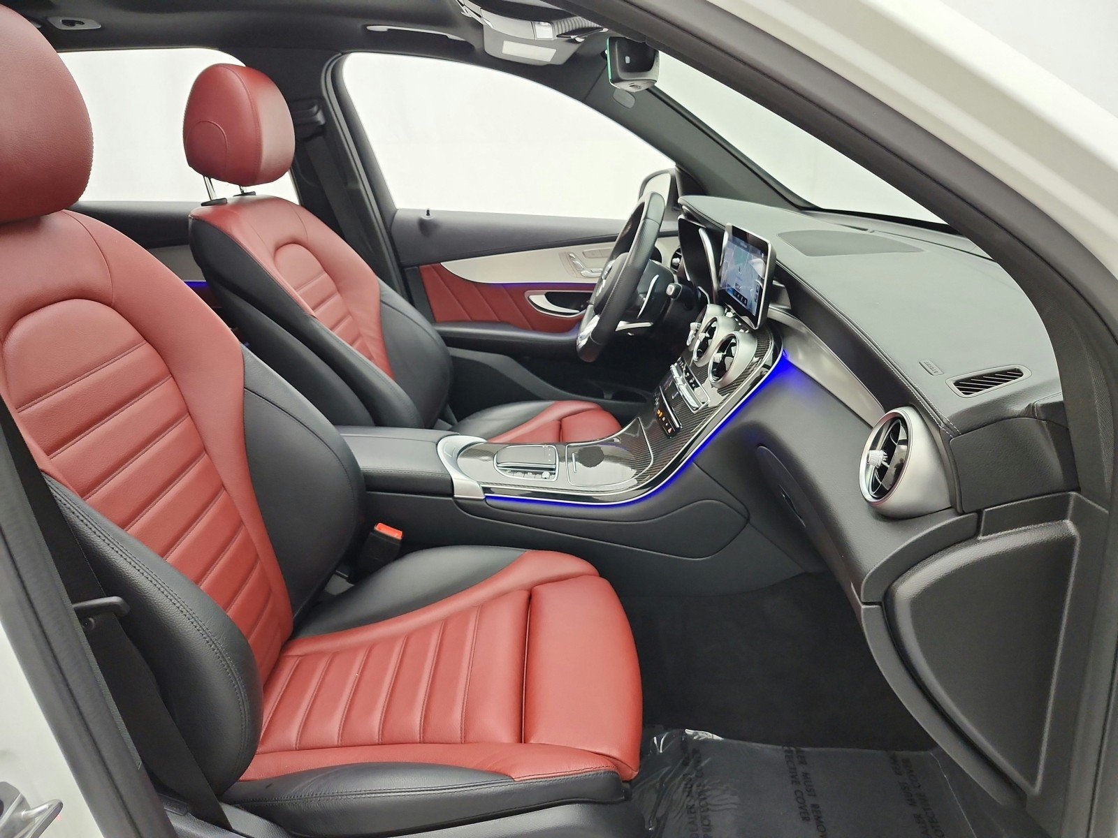Used 2022 Polar White Mercedes-Benz AMG® GLC 43 4MATIC SUV image 27
