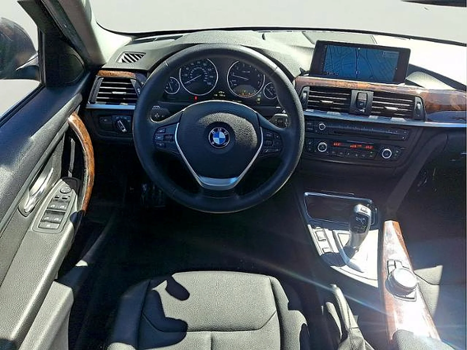 2015 BMW 3 Series 328i - Photo 9