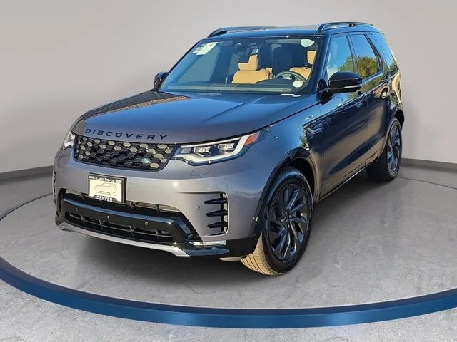 2026 Land Rover Discovery P300 Dynamic SE's photo