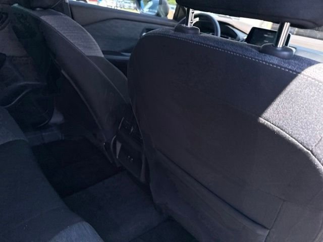 Used 2023 Gray Nissan SV image 18