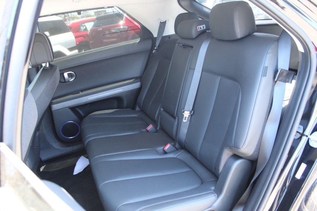 New 2024 Black Hyundai Limited image 16