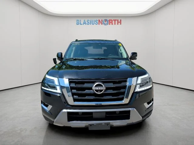 Used 2021 Black Nissan SL image 2