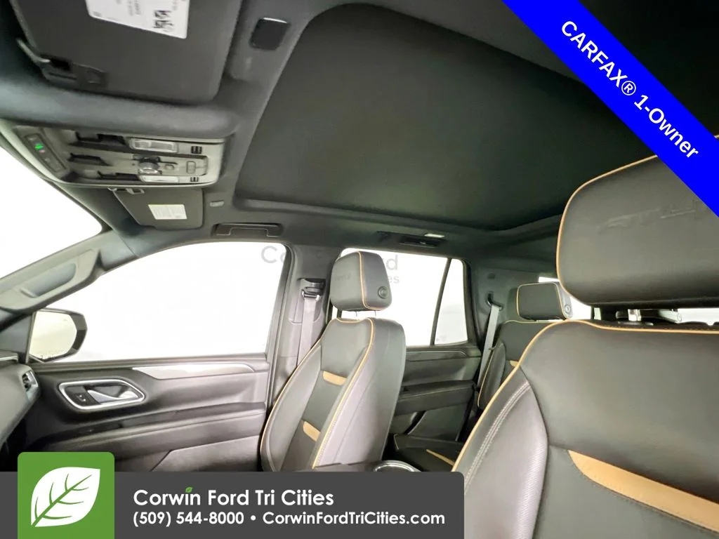 Used 2022 Summit White GMC AT4 image 28