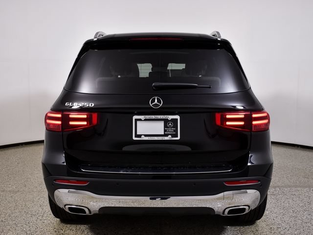 New 2026 Night Black Mercedes-Benz GLB 250 image 46