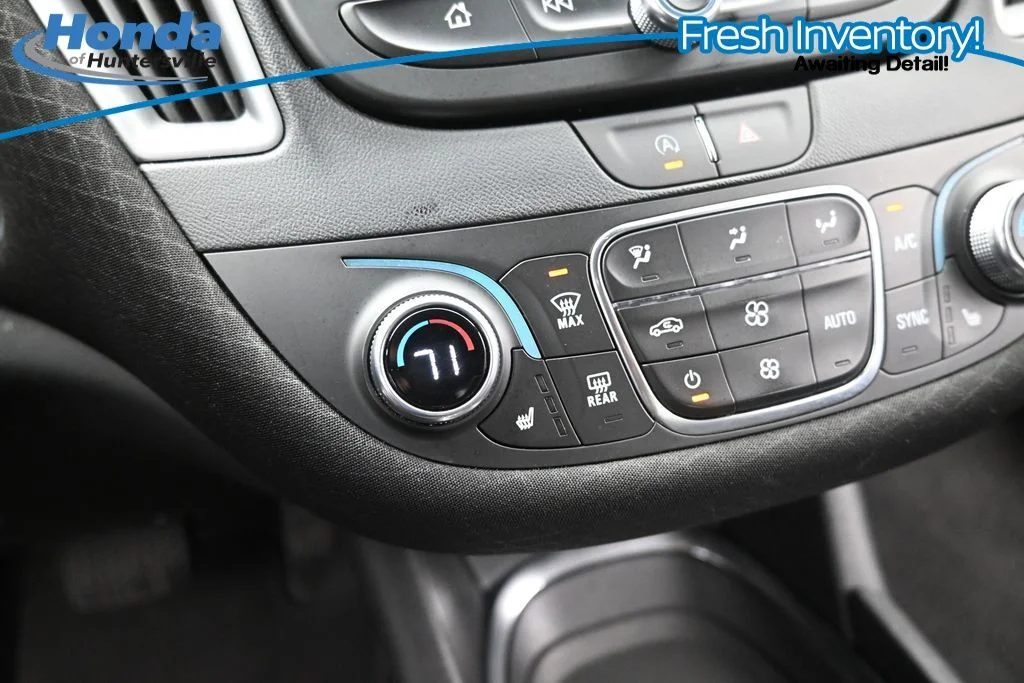 Used 2025 Sterling Gray Metallic Chevrolet LT image 16