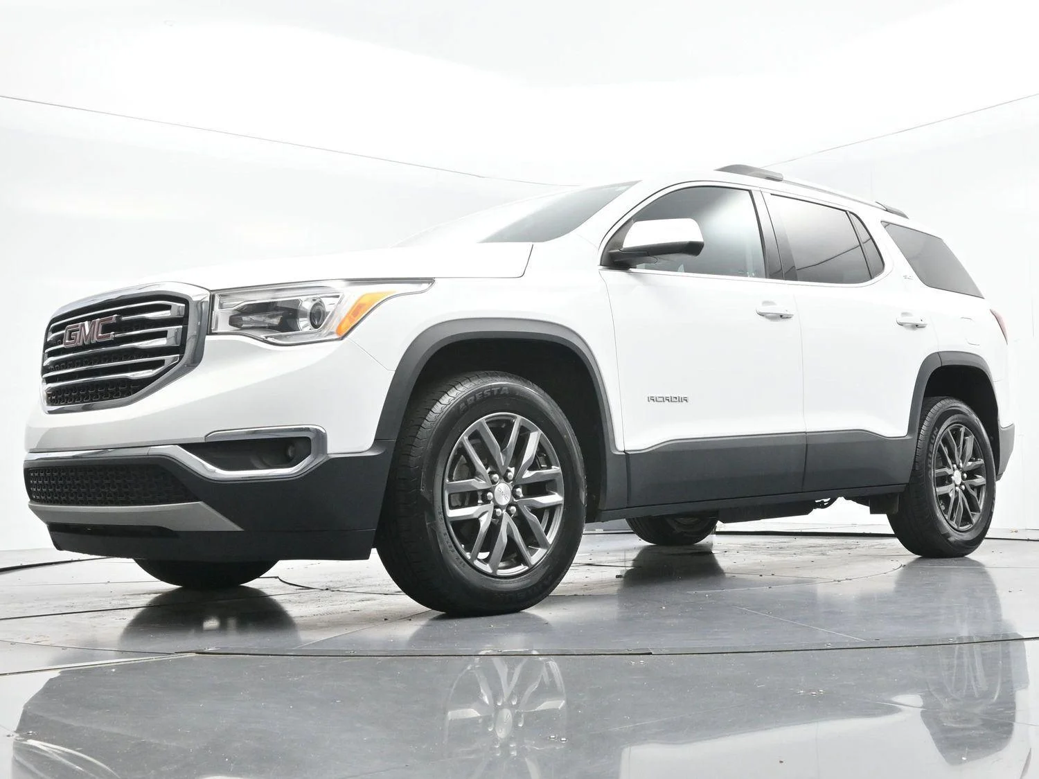 Used 2019 Summit White GMC SLT image 46
