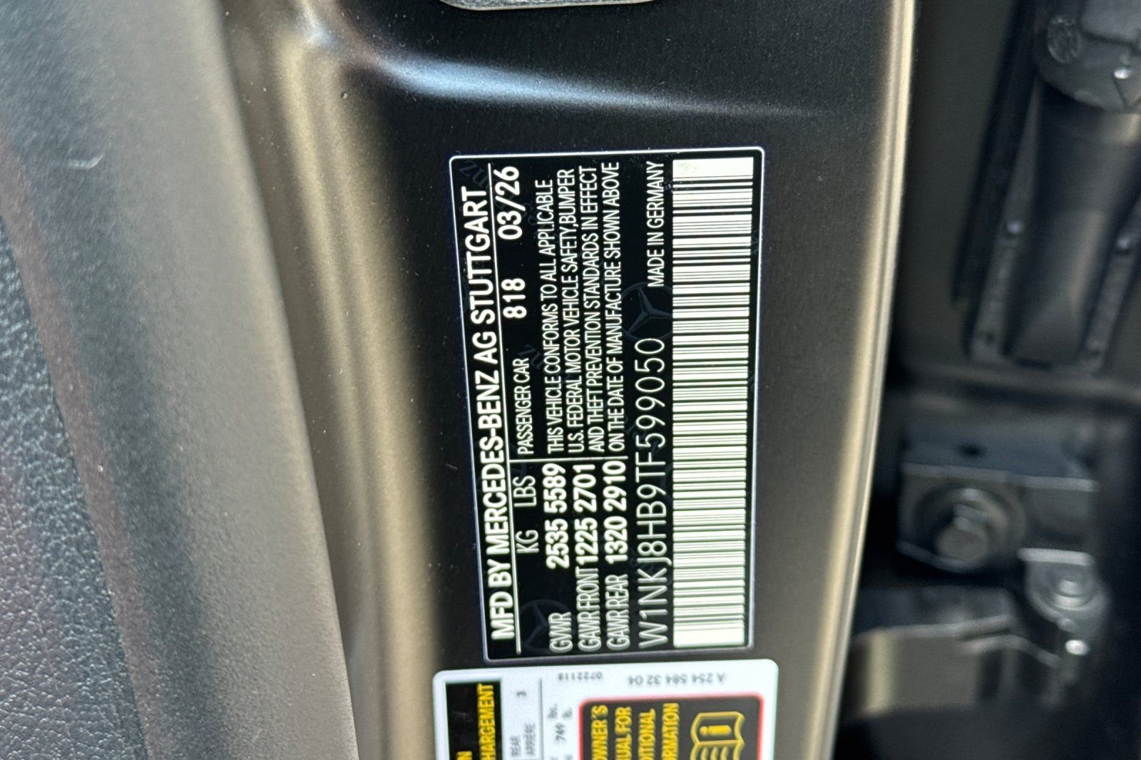 New 2026 MANUFAKTUR exclusive graphite grey magno Mercedes-Benz GLC 43 AMG® image 40