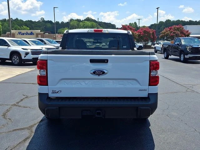 Used 2024 White Ford XL image 5