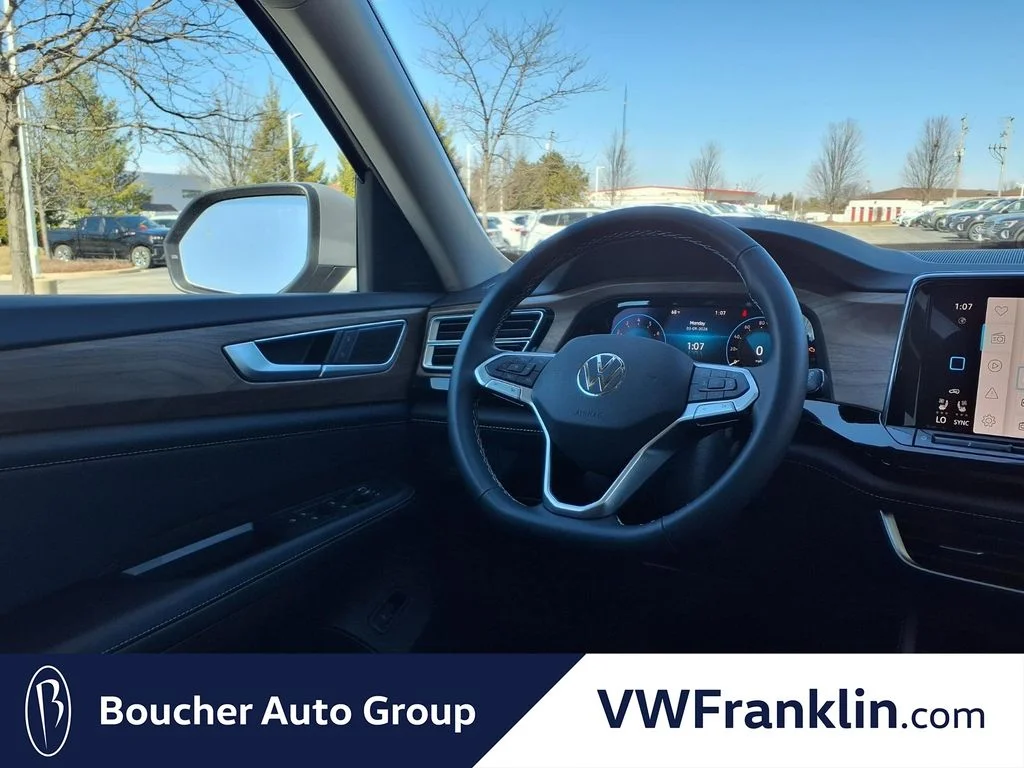 New 2026 Pure Gray Volkswagen 2.0T SE w/Technology image 22