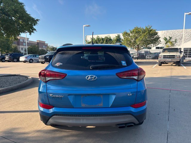 Used 2017 Blue Hyundai Night image 6