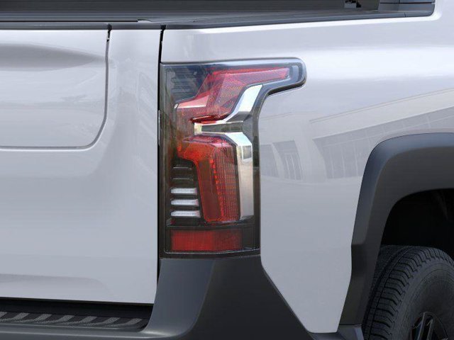 2026 Chevrolet Silverado EV photo 11 of 32