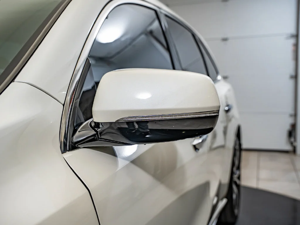 Used 2019 White Diamond Pearl Acura 3.5L Advance Package image 9