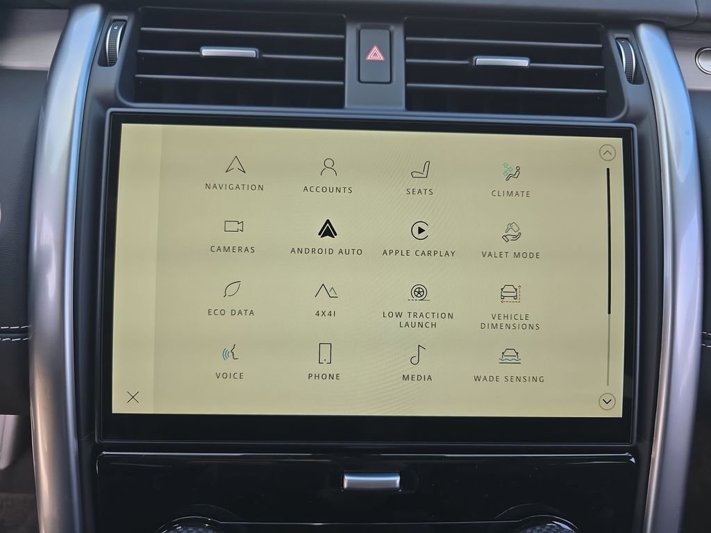New 2026 Carpathian Grey Land Rover Tempest Edition image 23
