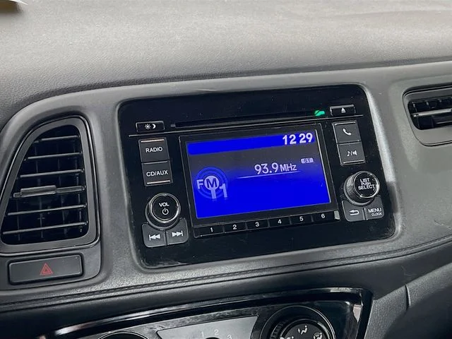 2017 Honda HR-V LX - Photo 15