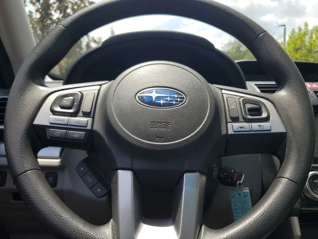 Used 2017 Gray Subaru 2.5i Premium image 23