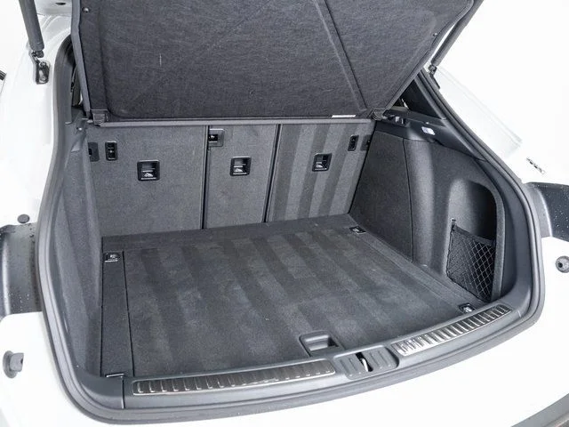 2025 Porsche Macan Base - Photo 27