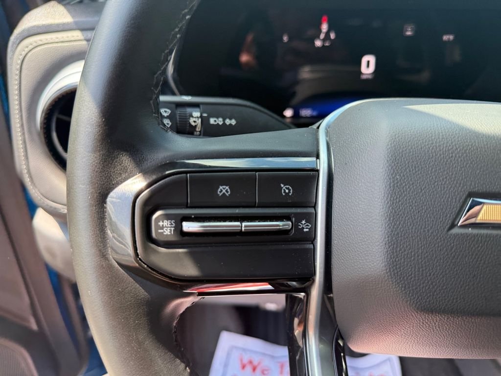 Used 2023 Blue Chevrolet LT image 33