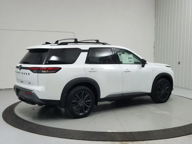 New 2026 White Nissan SL image 7