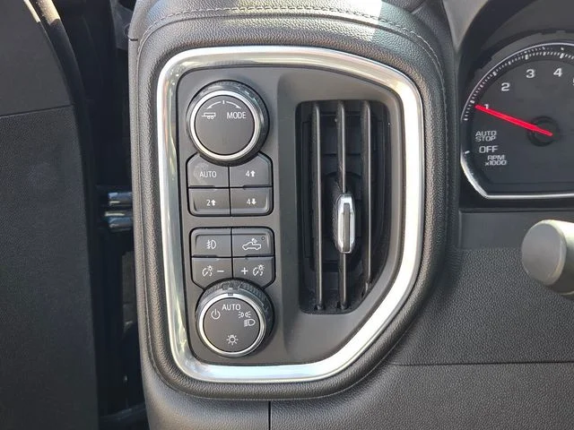 Used 2020 Gray Chevrolet RST image 26