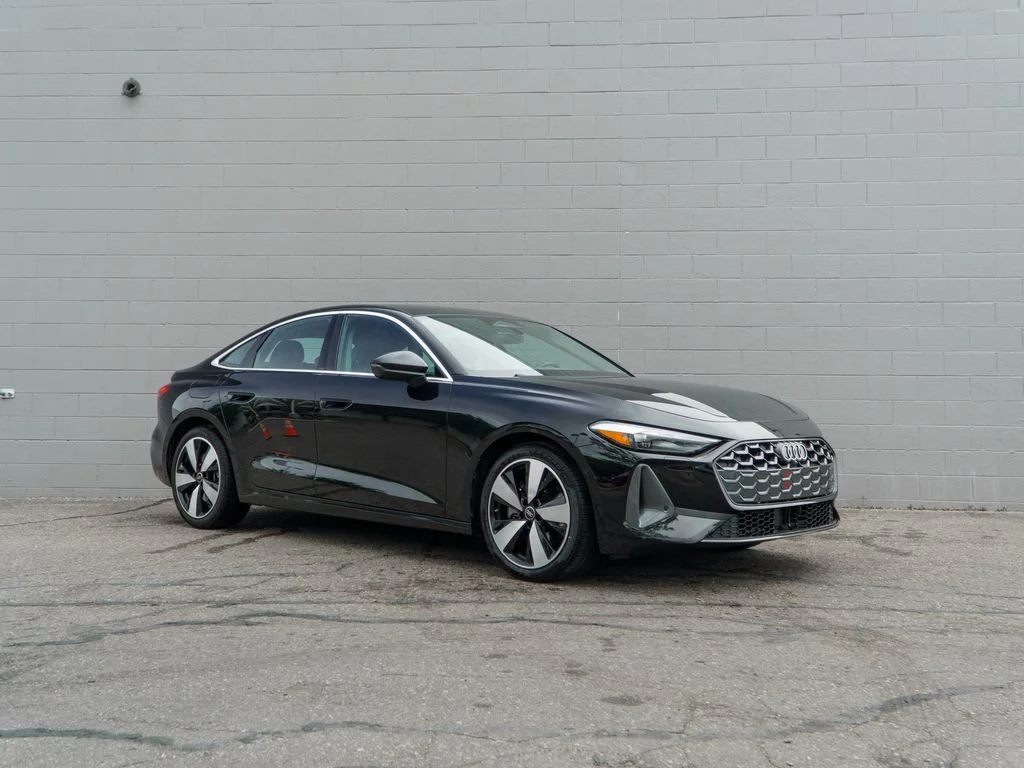 Used 2025 Black Audi  image 9