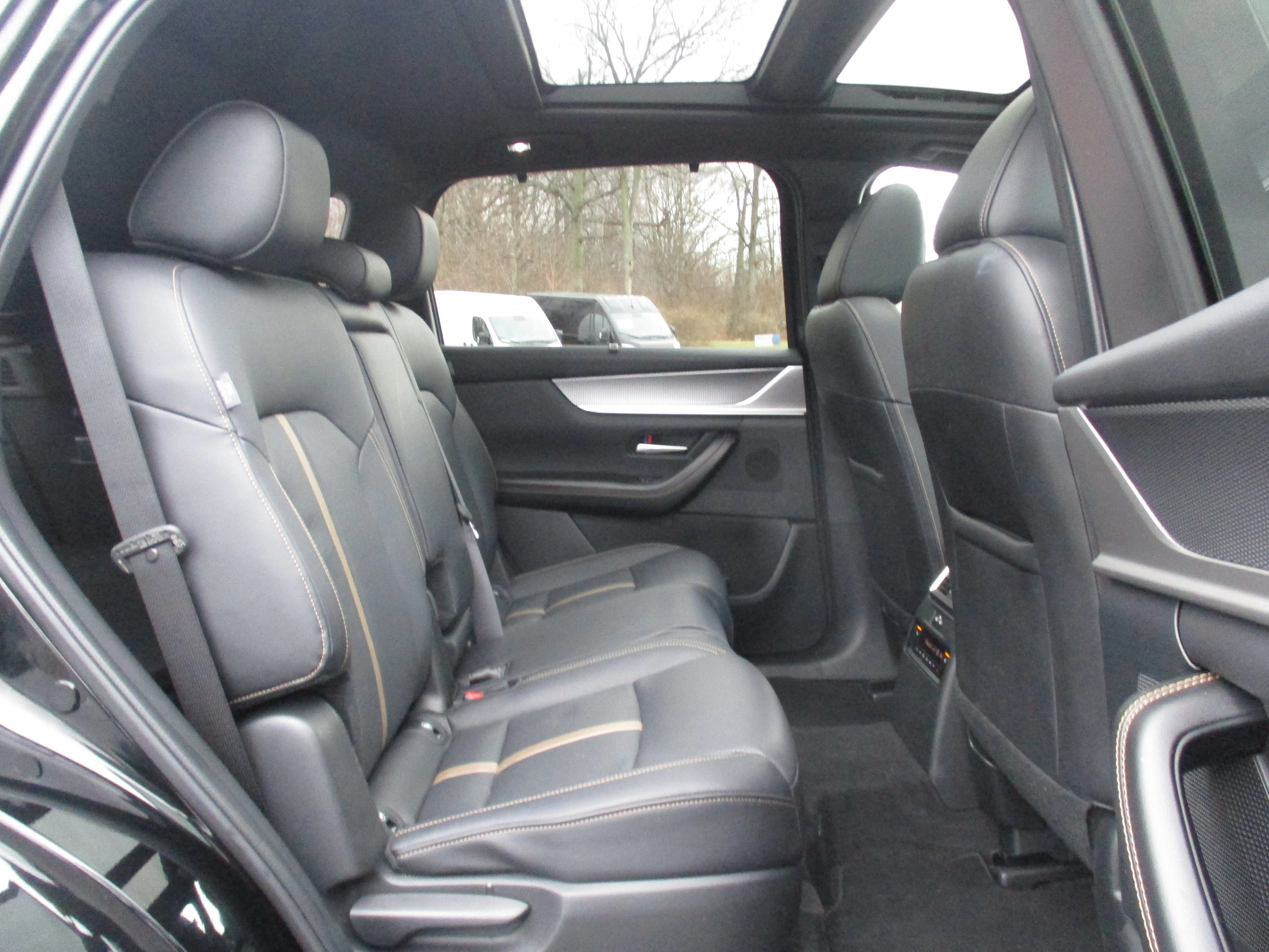 Used 2025 Jet Black Mica Mazda Premium Plus Package image 33