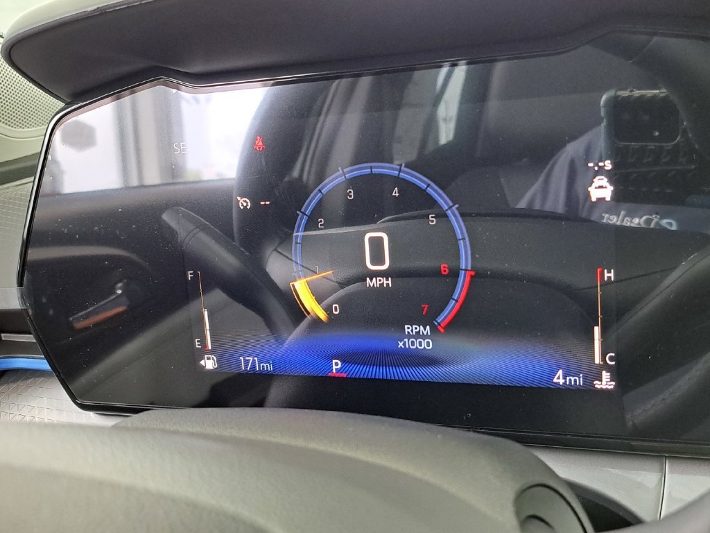 2026 Chevrolet Trax LT - Photo 8